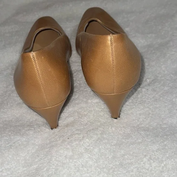 Easy Spirit women’s Classic Golden Heels Size 8 Made in USA - Picture 4 of 7
